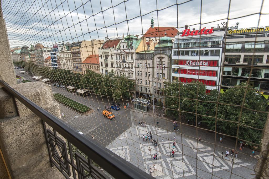 Merchants Crown Suites And Spa Прага Екстер'єр фото View of the square from the observation deck of the Westin Palace Vienna